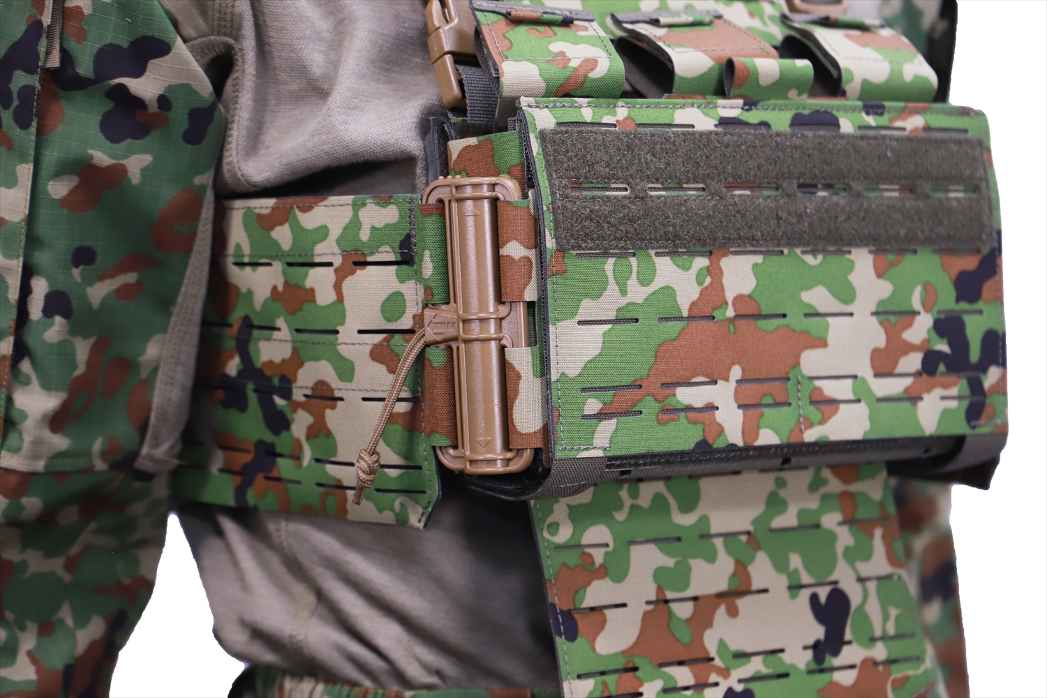 田村装備開発　ＡＤＳ　マルチカム 特殊部隊向け装備品通販サイト｜田村装備開発